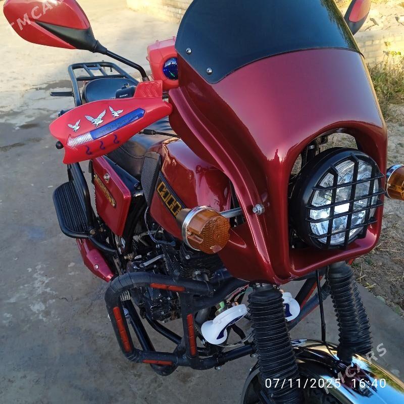 Iž Planeta 5 2025 - 15 000 TMT - Halaç - img 3