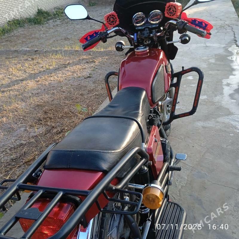 Iž Planeta 5 2025 - 15 000 TMT - Halaç - img 2