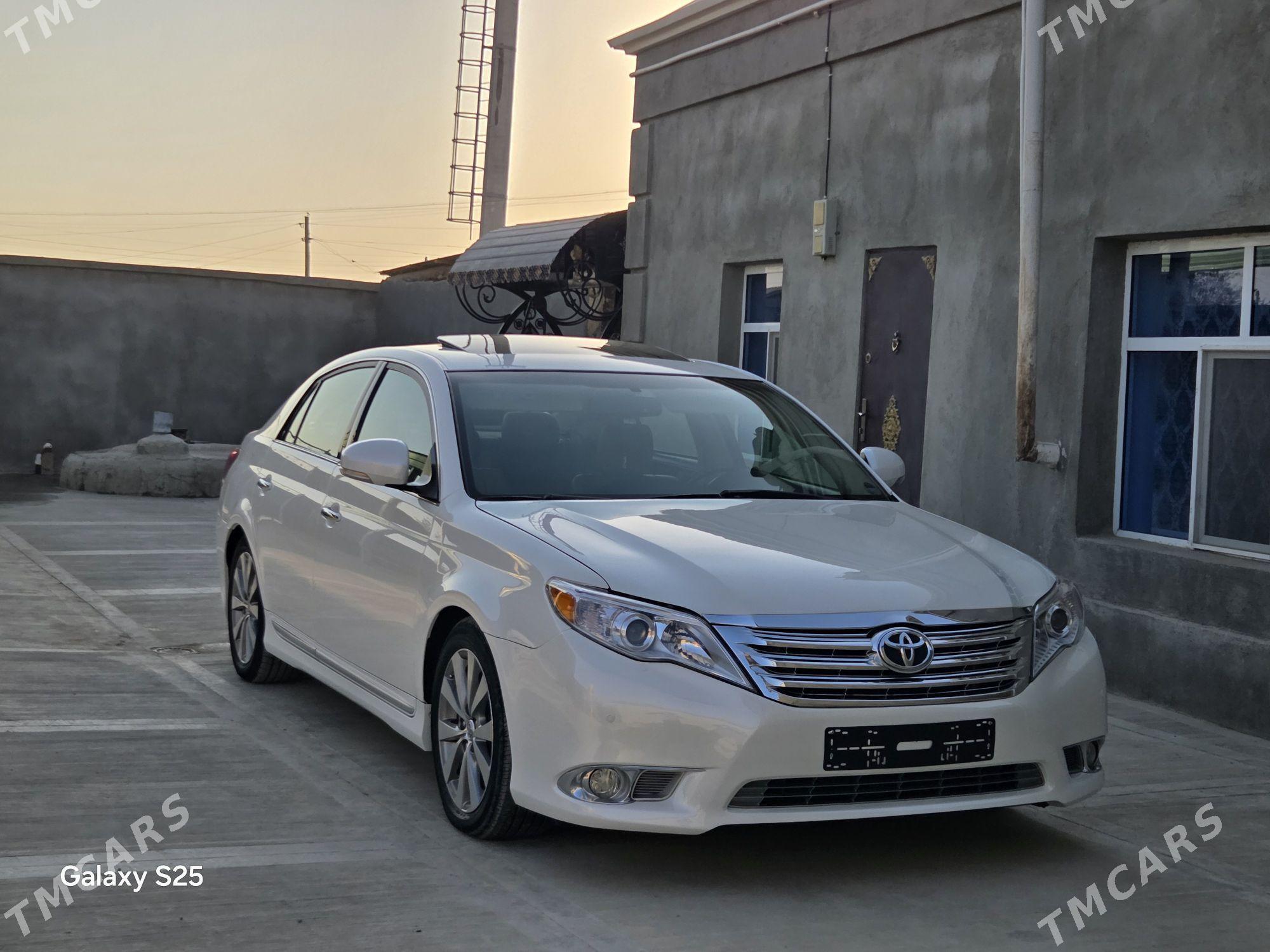 Toyota Avalon 2011 - 330 000 TMT - Gyzylarbat - img 5