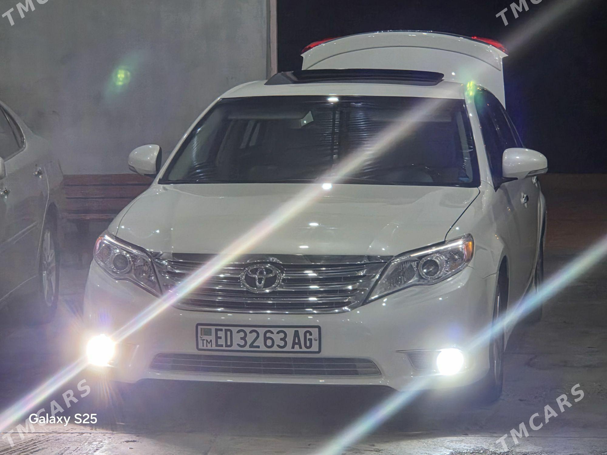 Toyota Avalon 2011 - 330 000 TMT - Gyzylarbat - img 3