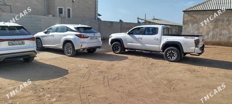 Toyota Tacoma 2021 - 480 000 TMT - Hazar - img 3