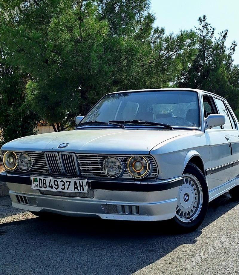 BMW 528 1984 - 32 000 TMT - Бузмеин - img 4