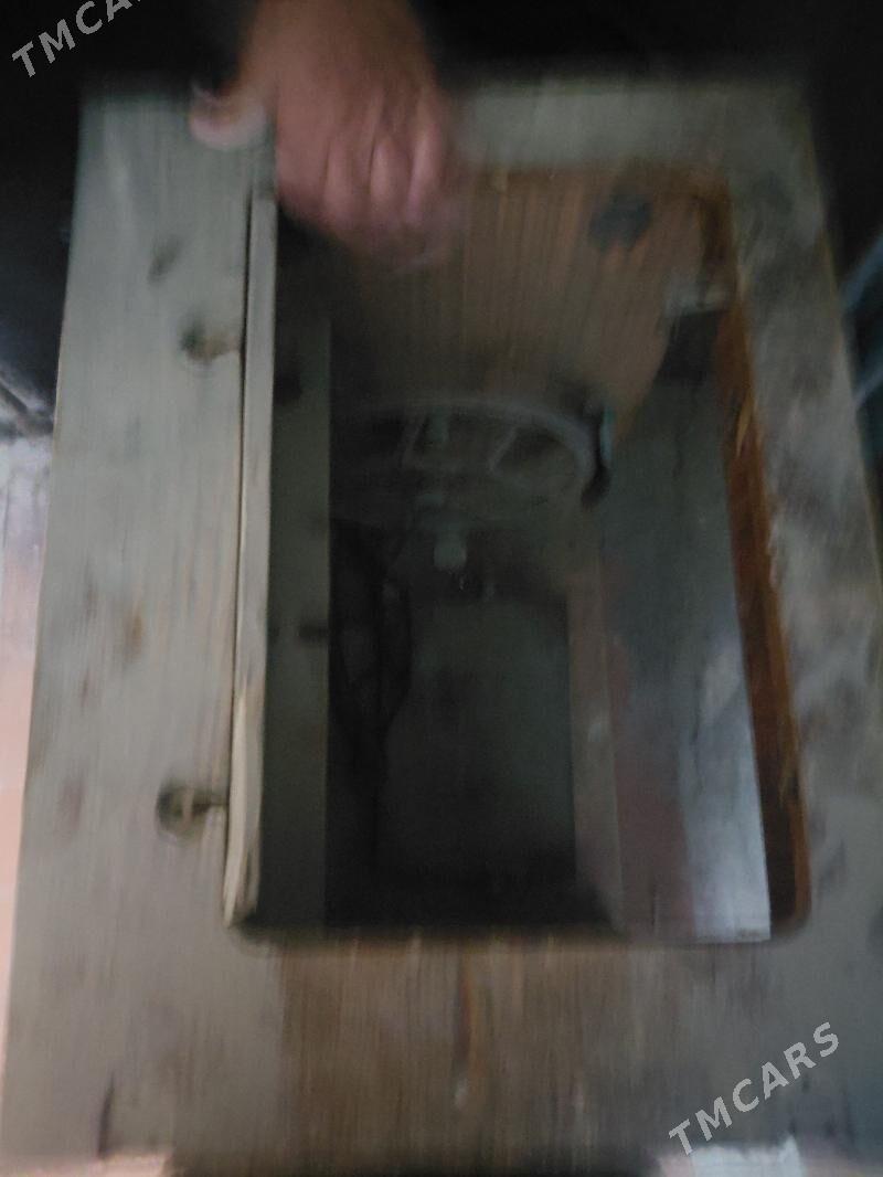 тикин машынын аягы - Büzmeýin - img 2