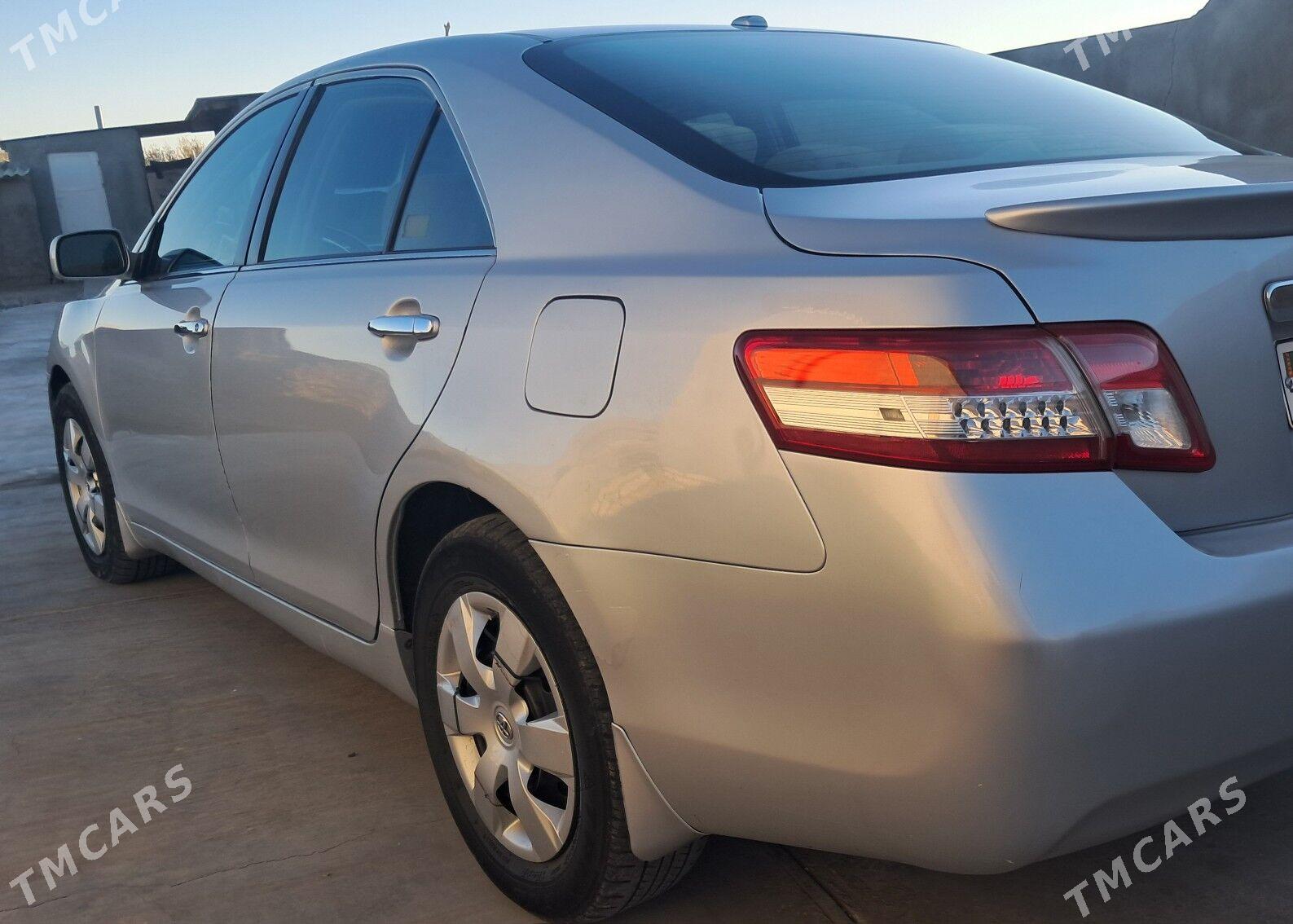 Toyota Camry 2009 - 185 000 TMT - Кёнеургенч - img 2