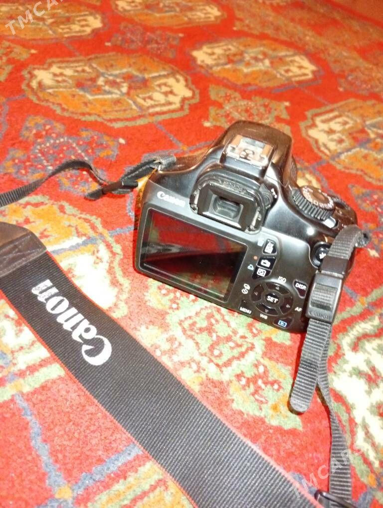 canon 1100 D - Tejen - img 2