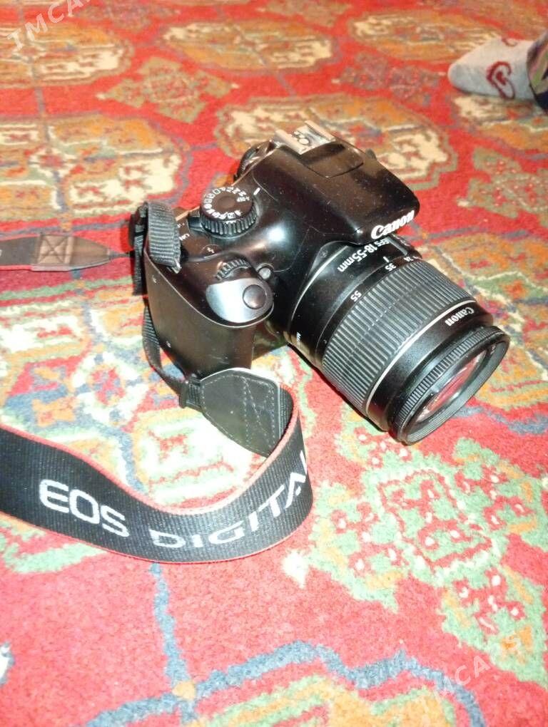 canon 1100 D - Tejen - img 1