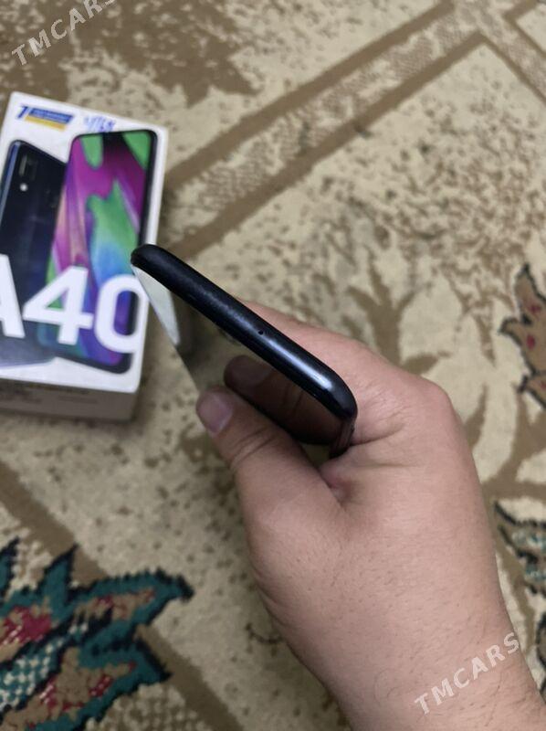 Samsung A40 - Ашхабад - img 4