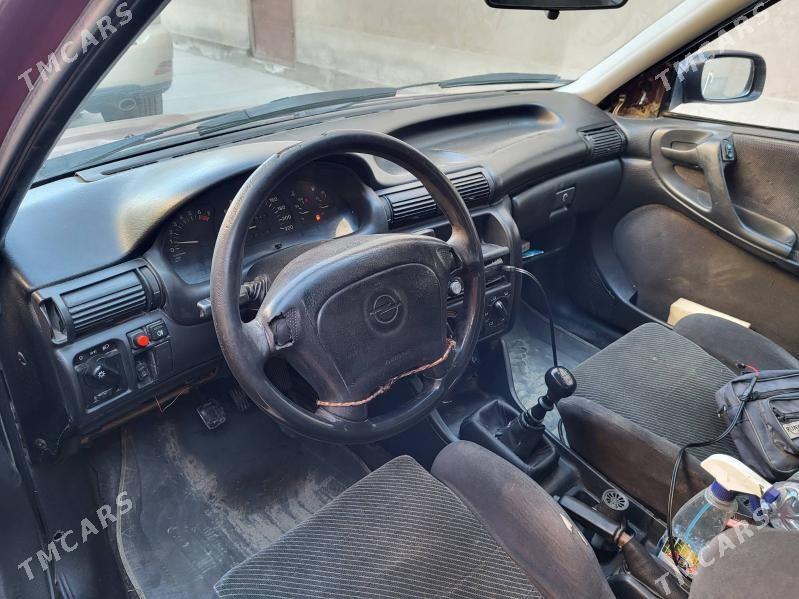 Opel Astra 1995 - 45 000 TMT - Дашогуз - img 5