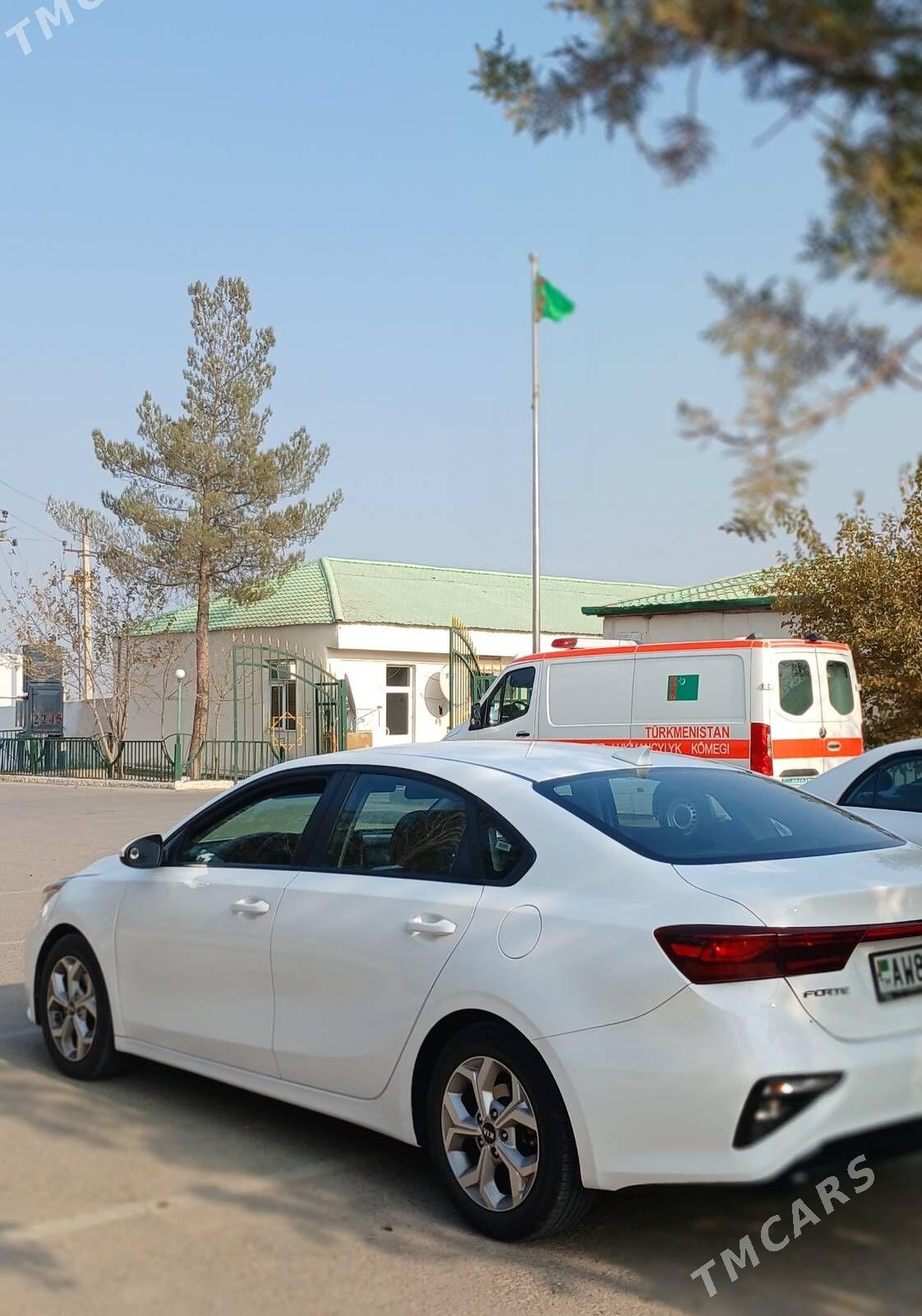 Kia Forte 2019 - 200 000 TMT - Ким район - img 3