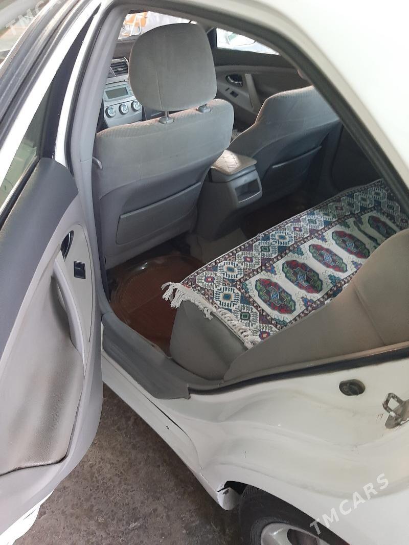 Toyota Camry 2008 - 165 000 TMT - Херрикгала - img 4