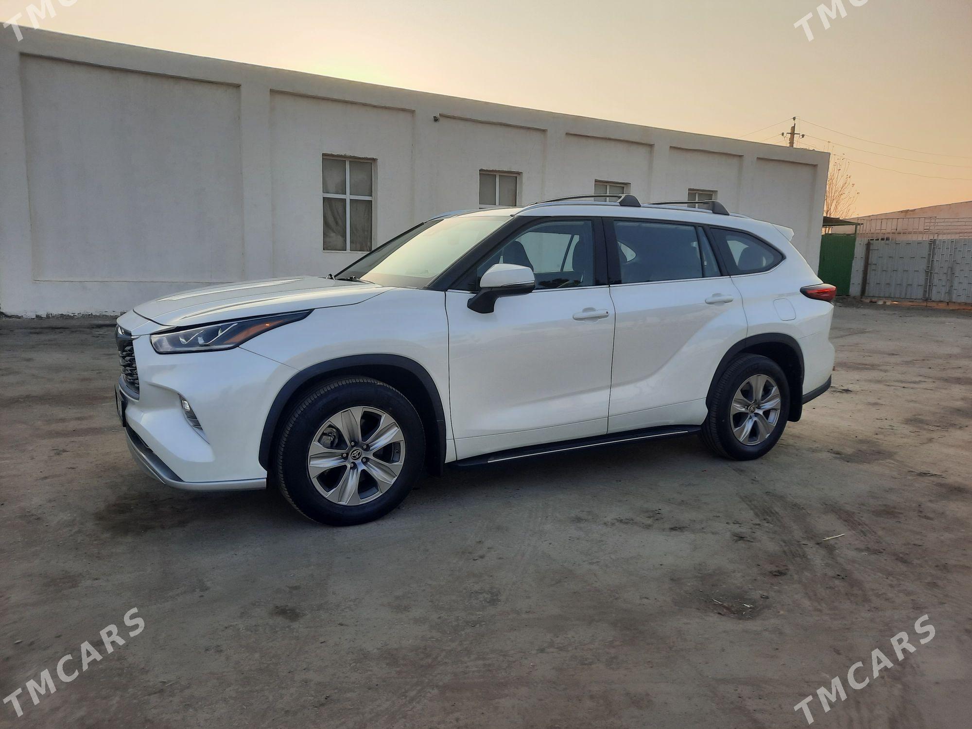 Toyota Highlander 2020 - 600 000 TMT - Туркменабат - img 2