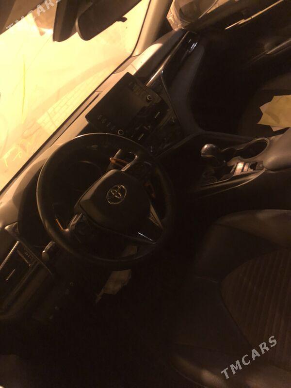 Toyota Camry 2021 - 295 000 TMT - Mary - img 4