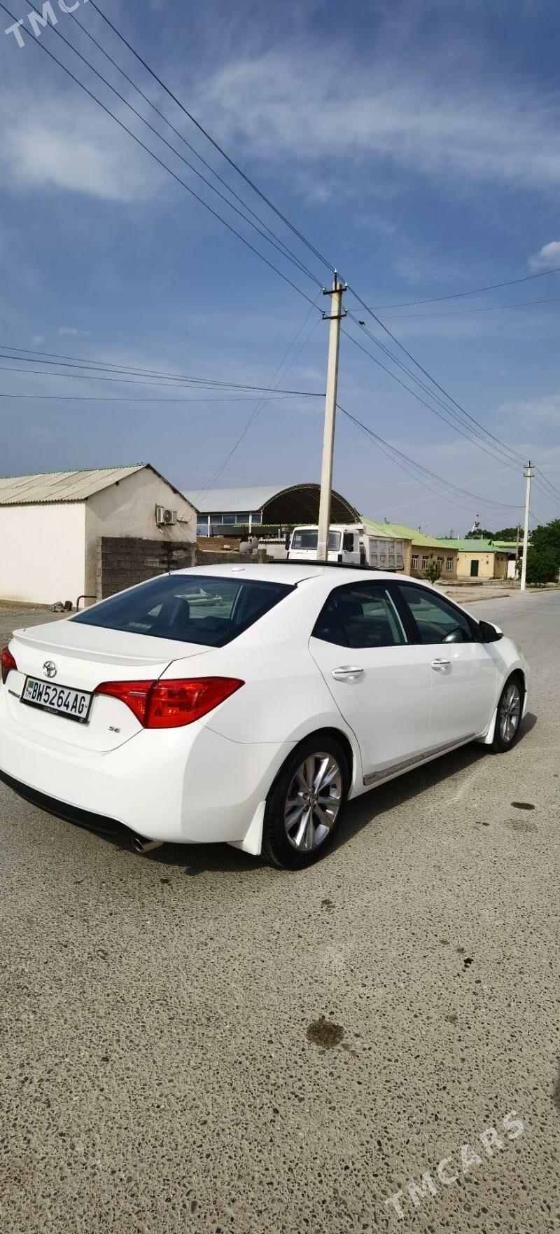 Toyota Corolla 2018 - 180 000 TMT - Aşgabat - img 1