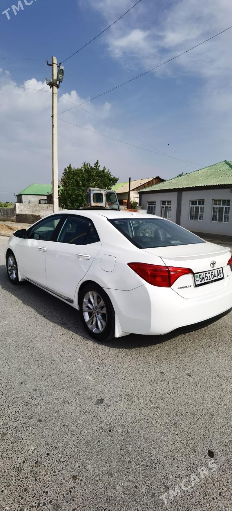 Toyota Corolla 2018 - 180 000 TMT - Aşgabat - img 5