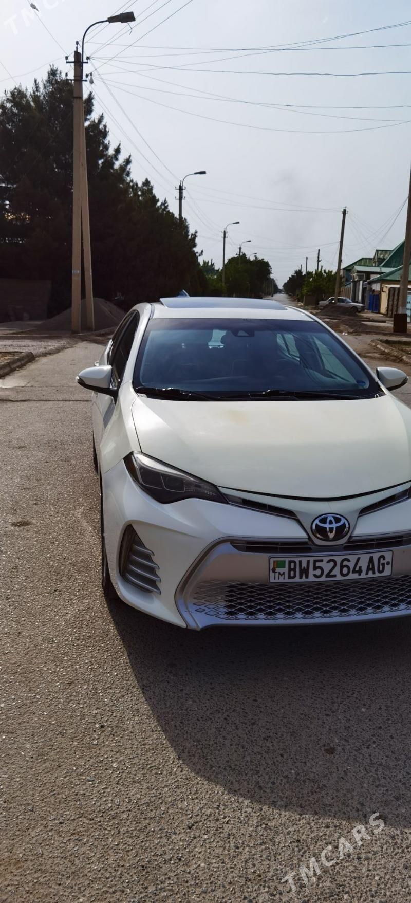 Toyota Corolla 2018 - 180 000 TMT - Aşgabat - img 4