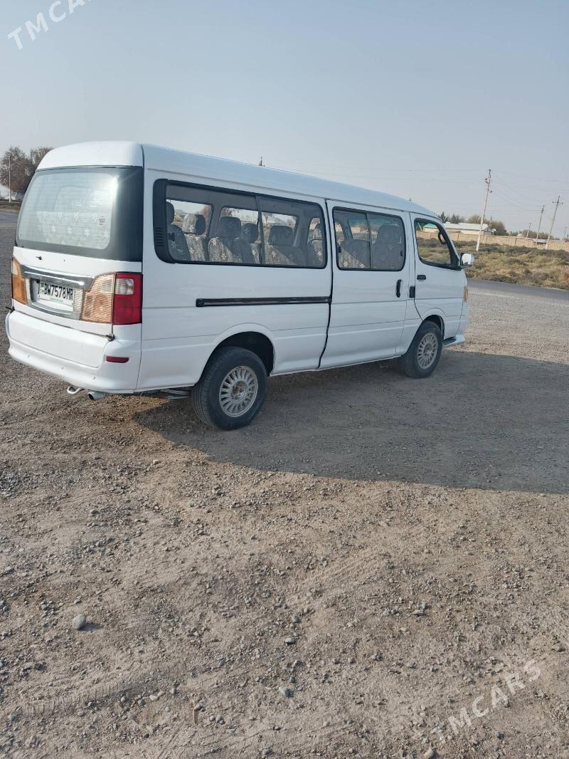 Toyota Hiace 2012 - 135 000 TMT - Байрамали - img 4