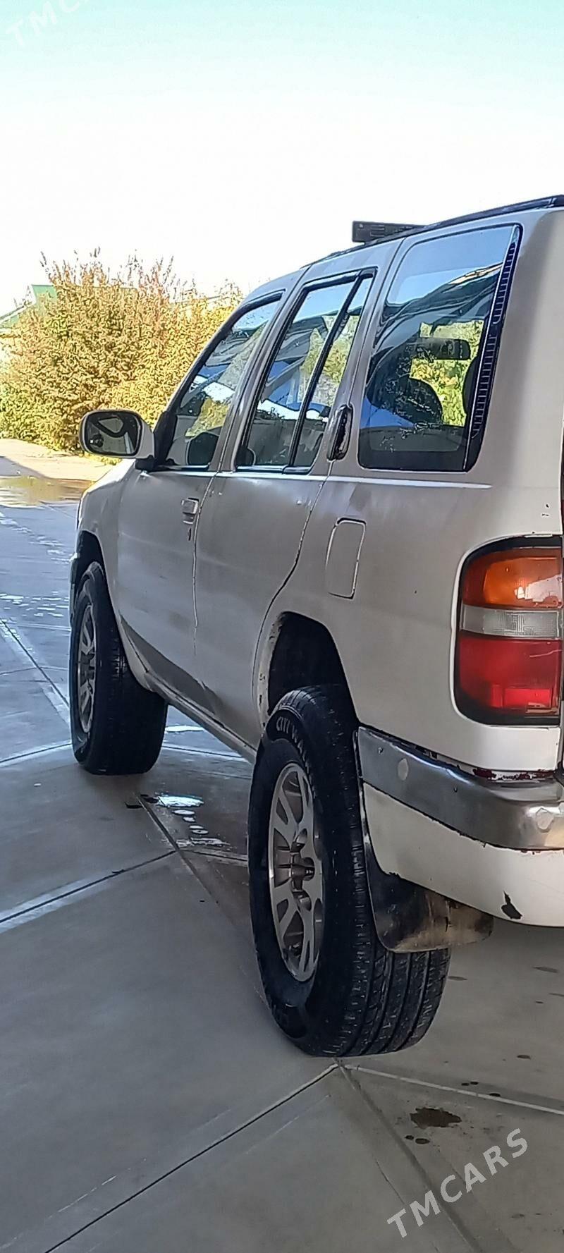 Nissan Pathfinder 1998 - 75 000 TMT - Кака - img 5