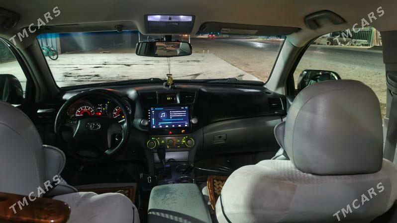 Toyota Highlander 2009 - 320 000 TMT - Векильбазар - img 4