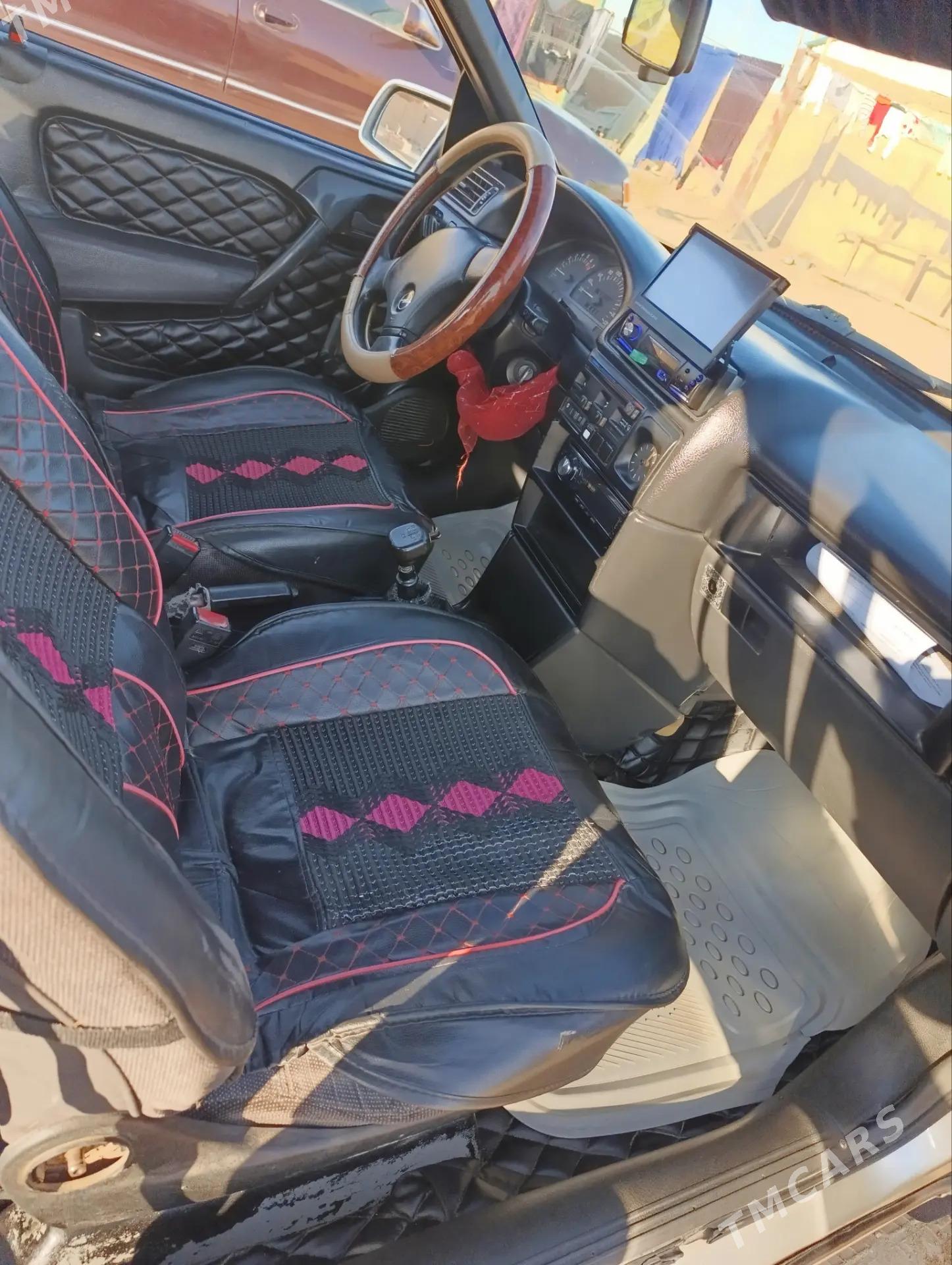 Opel Vectra 1992 - 60 000 TMT - Дарганата - img 4