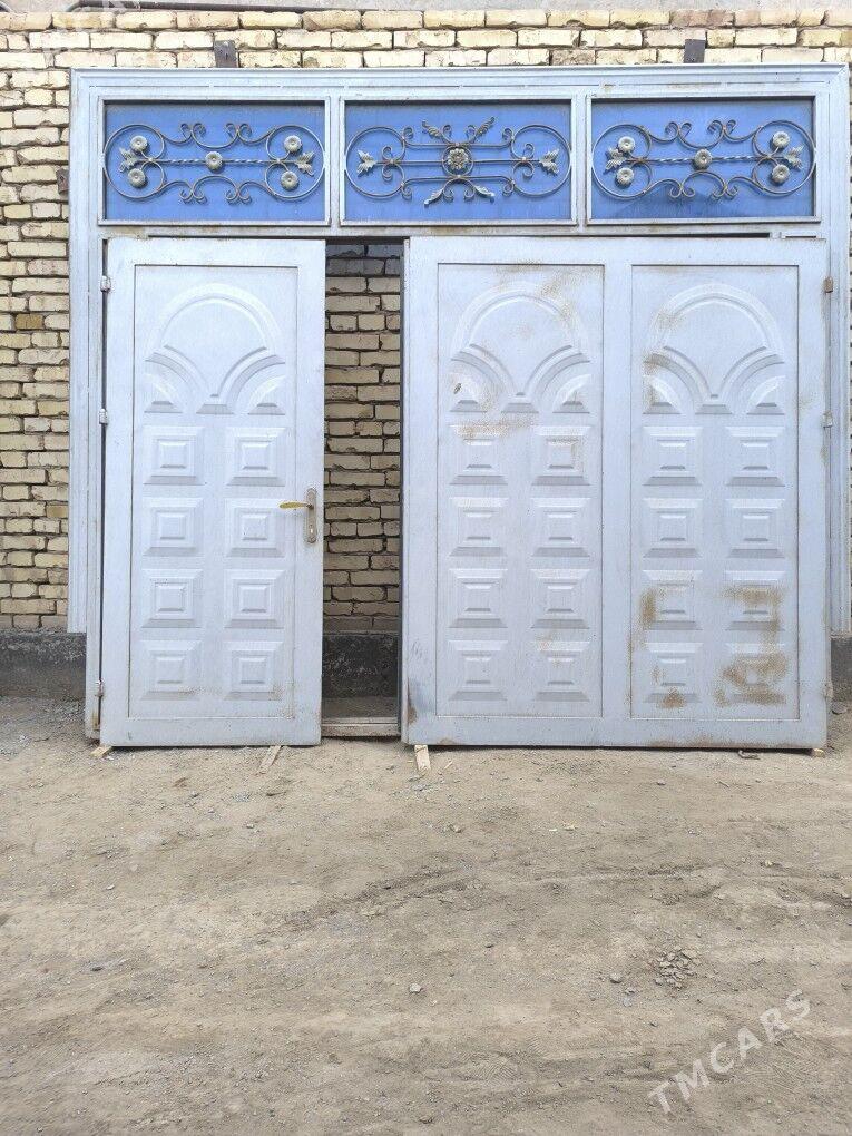 Demir derweze - Şabat etr. - img 1