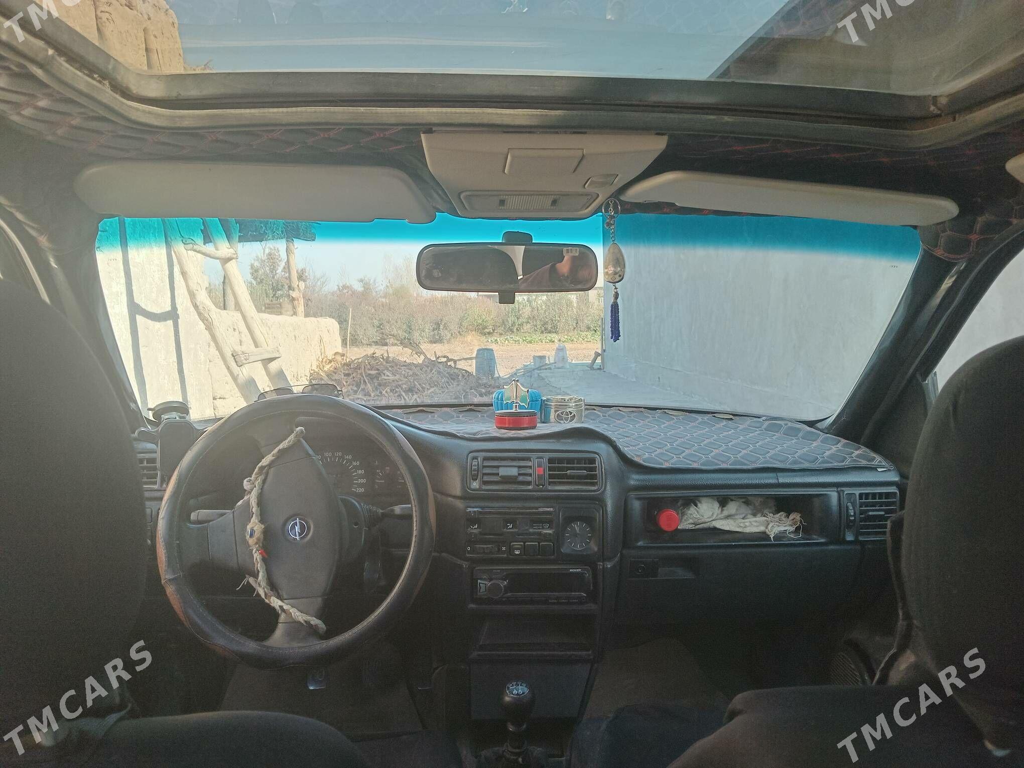 Opel Astra 1992 - 33 000 TMT - Şabat etr. - img 3