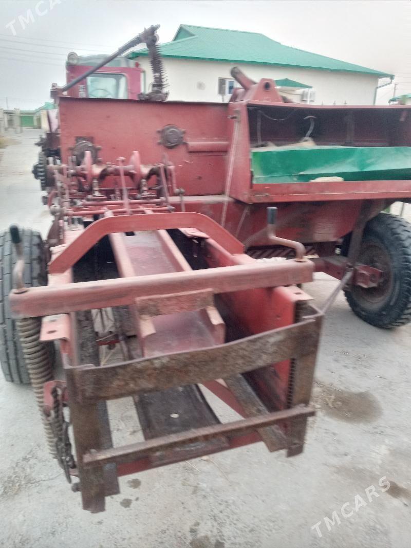 MTZ T-28 1996 - 130 000 TMT - Garabekewül - img 5