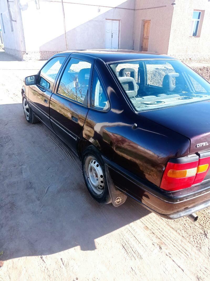 Opel Vectra 1992 - 25 000 TMT - Гороглы (Тагта) - img 4
