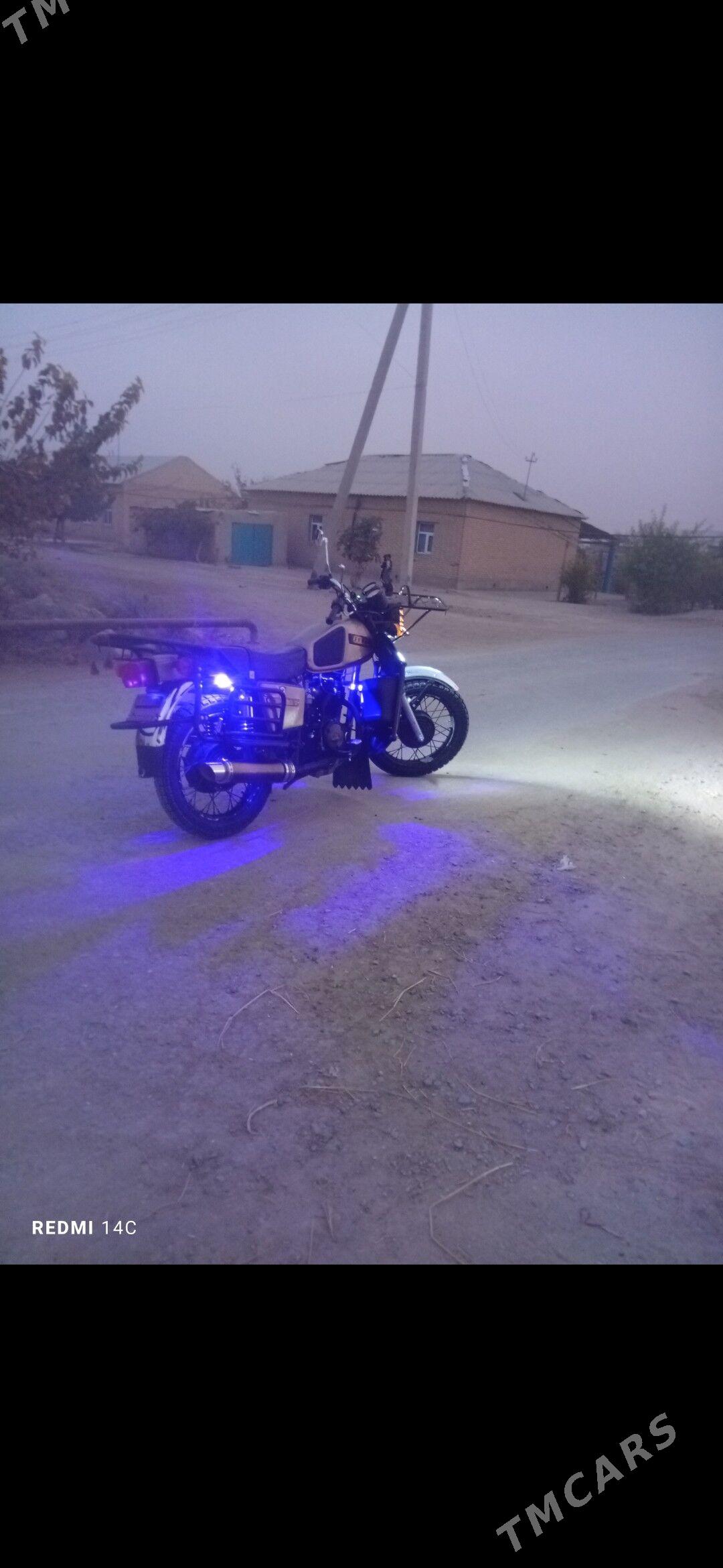 Iž Planeta 5 2025 - 17 500 TMT - Garabekewül - img 4