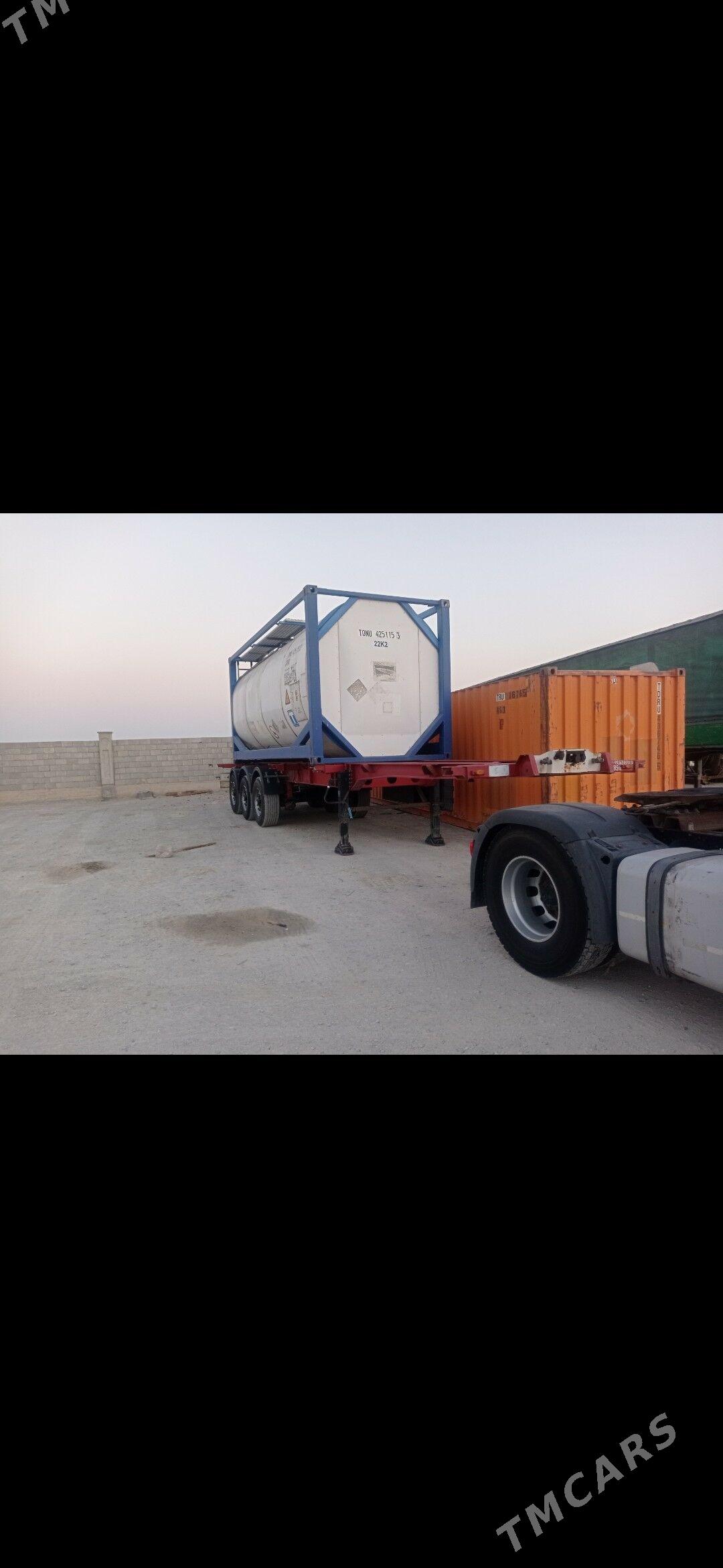 Kogel Mayan 2012 - 300 000 TMT - Гумдаг - img 2