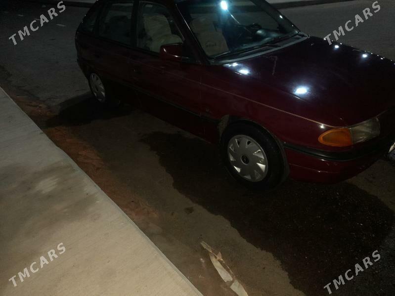 Opel Astra 1993 - 36 000 TMT - Дашогуз - img 3