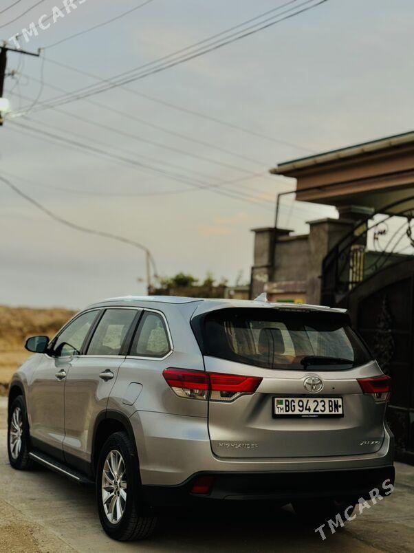 Toyota Highlander 2019 - 499 000 TMT - Hazar - img 4