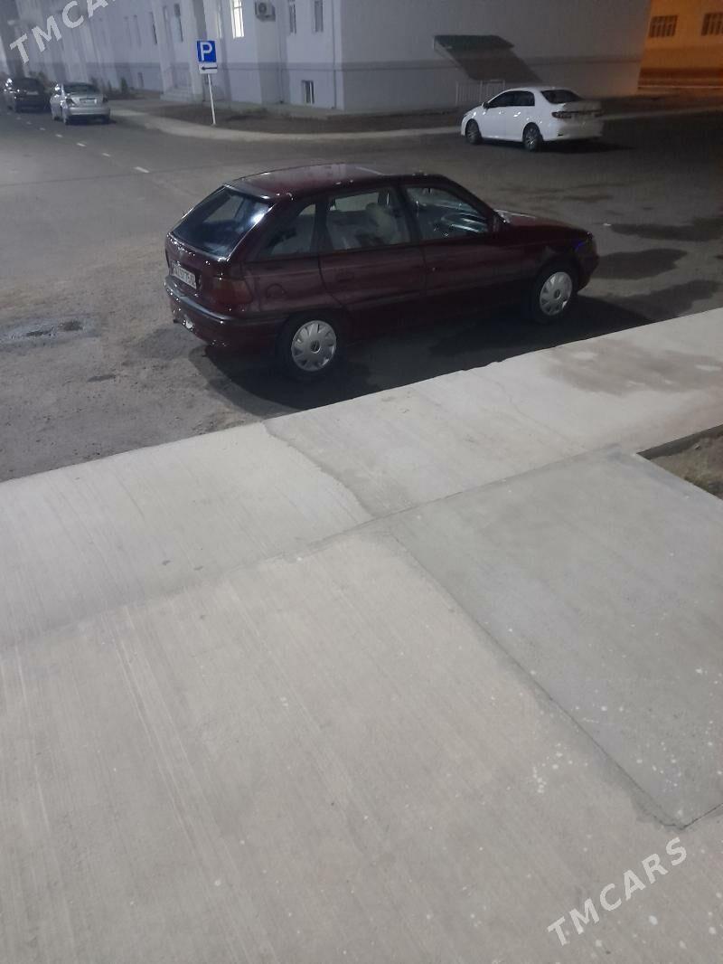 Opel Astra 1993 - 36 000 TMT - Дашогуз - img 7