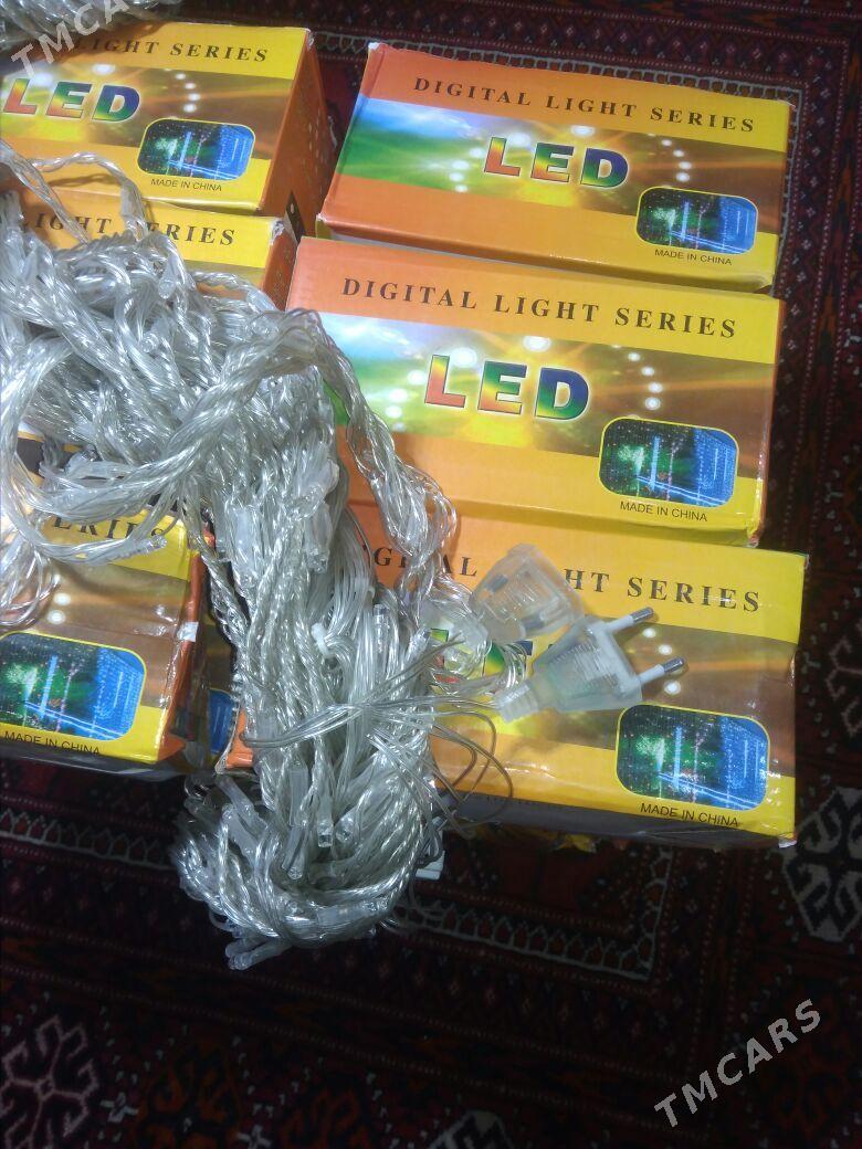 led cyra - Mary - img 1