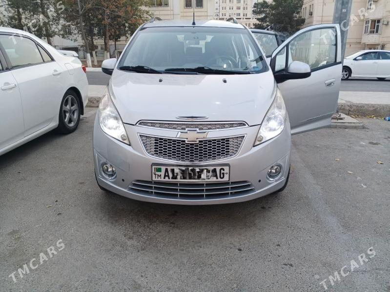 Chevrolet Spark 2012 - 125 000 TMT - Мир 4 - img 3