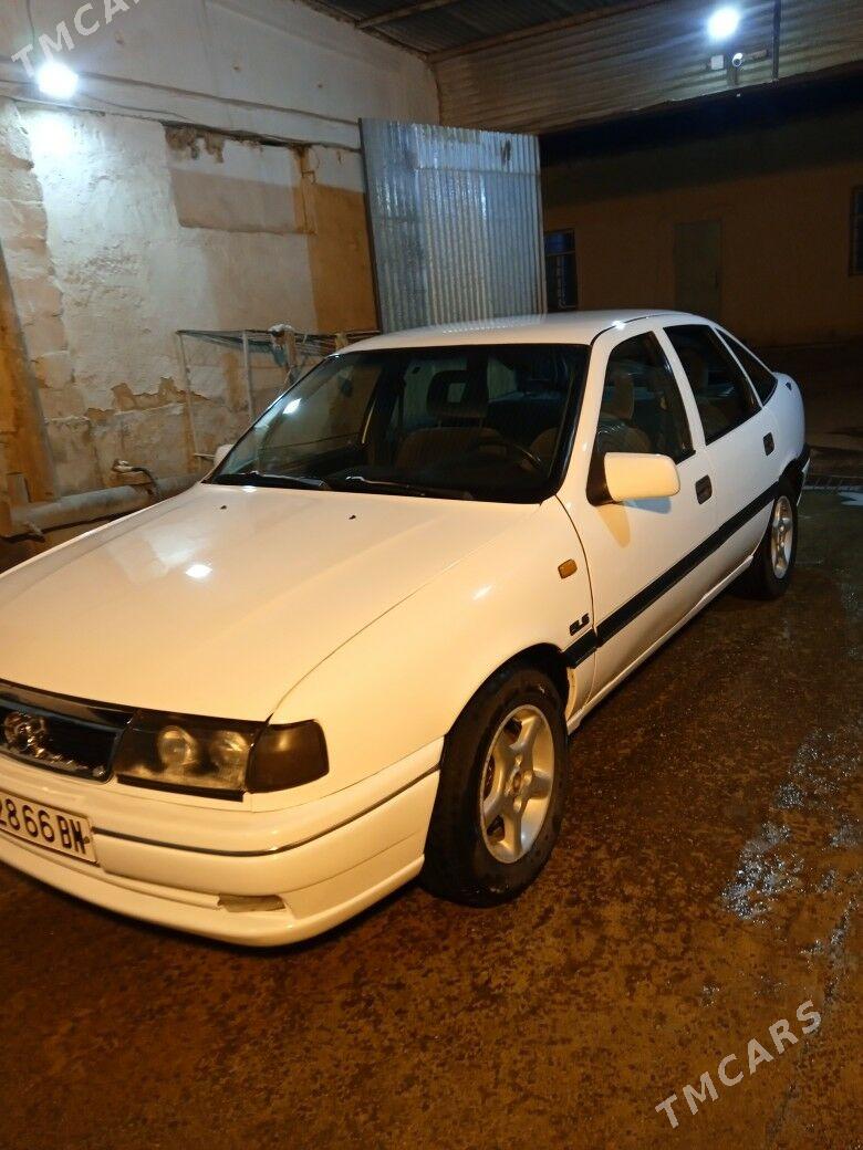 Opel Vectra 1995 - 40 000 TMT - Gyzylarbat - img 1