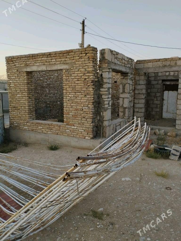 suwcyda yer - Балканабат - img 2