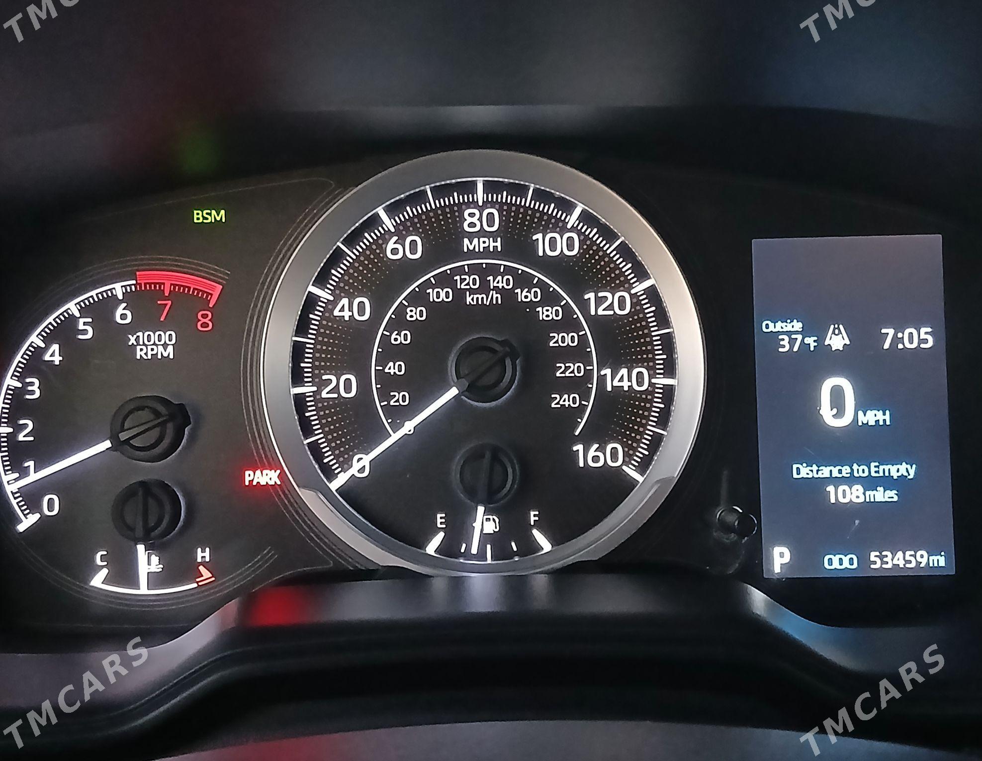 Toyota Corolla 2022 - 235 000 TMT - Türkmenabat - img 7