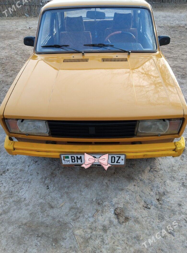 Lada 2105 1983 - 18 000 TMT - Türkmenbaşy etr. - img 1