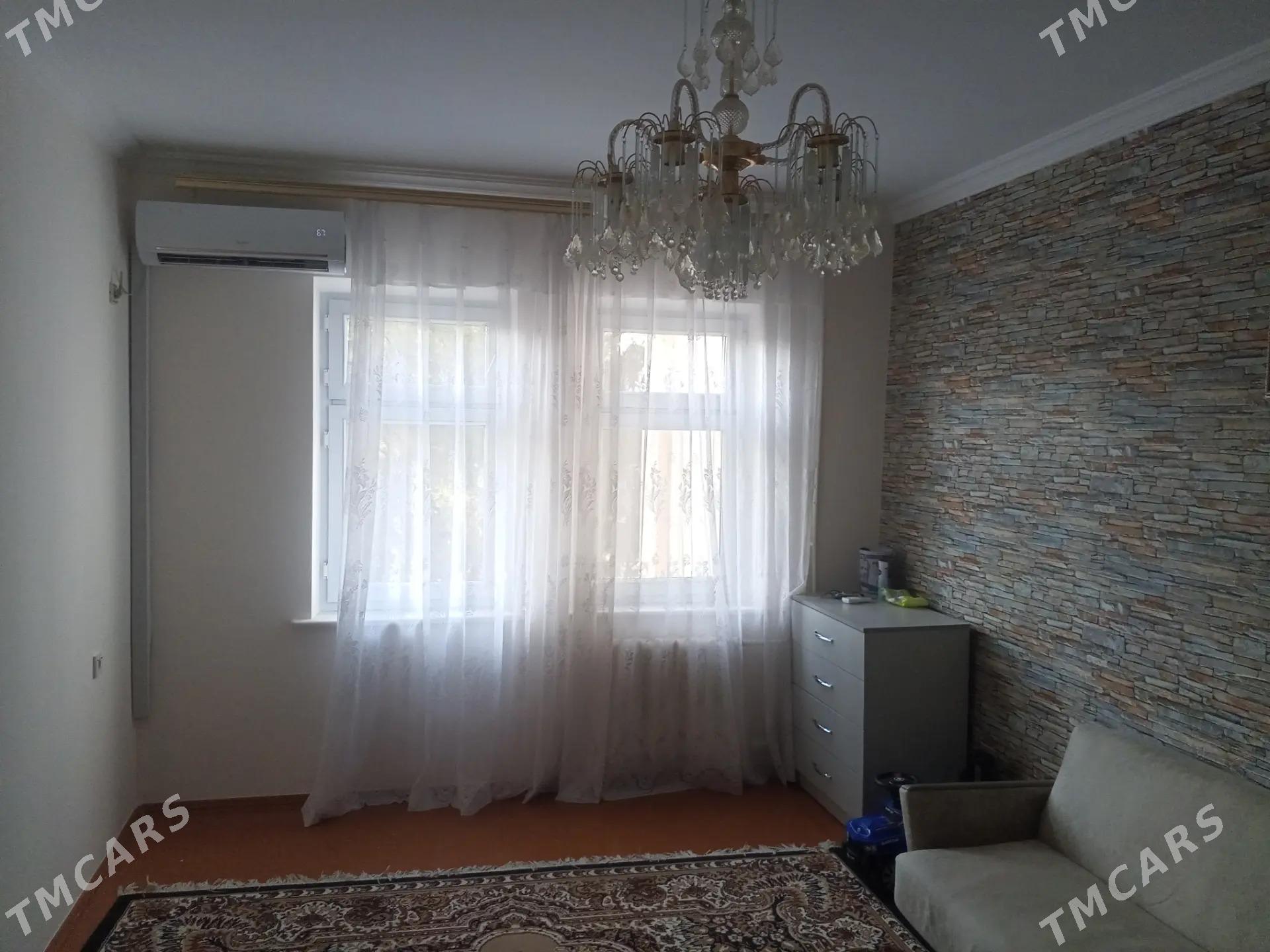 Мир 3 - Aşgabat - img 1