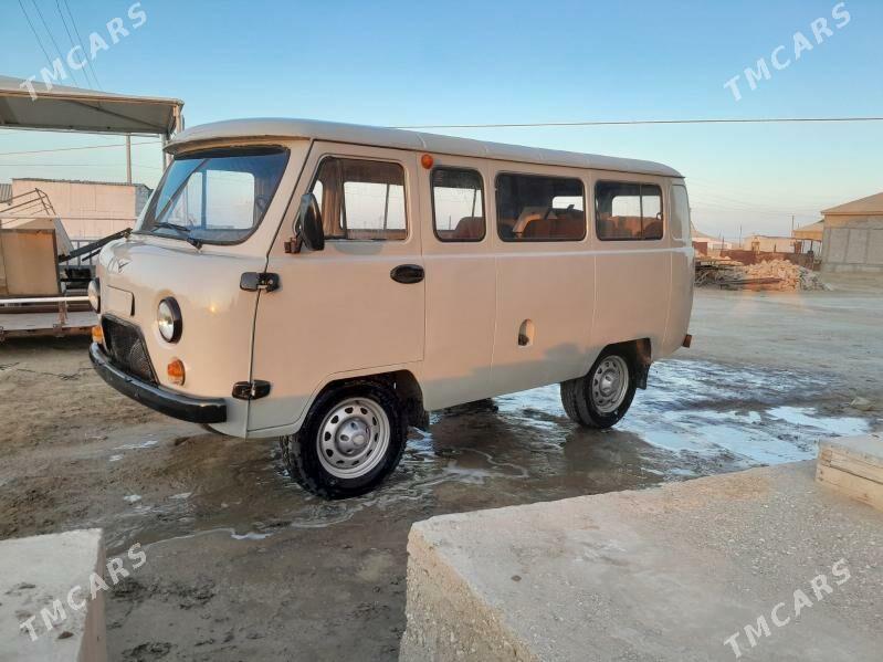 UAZ 2206 2014 - 50 000 TMT - Esenguly - img 1