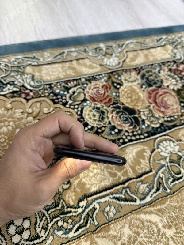 IPhone  SE  2020 - Ашхабад - img 2