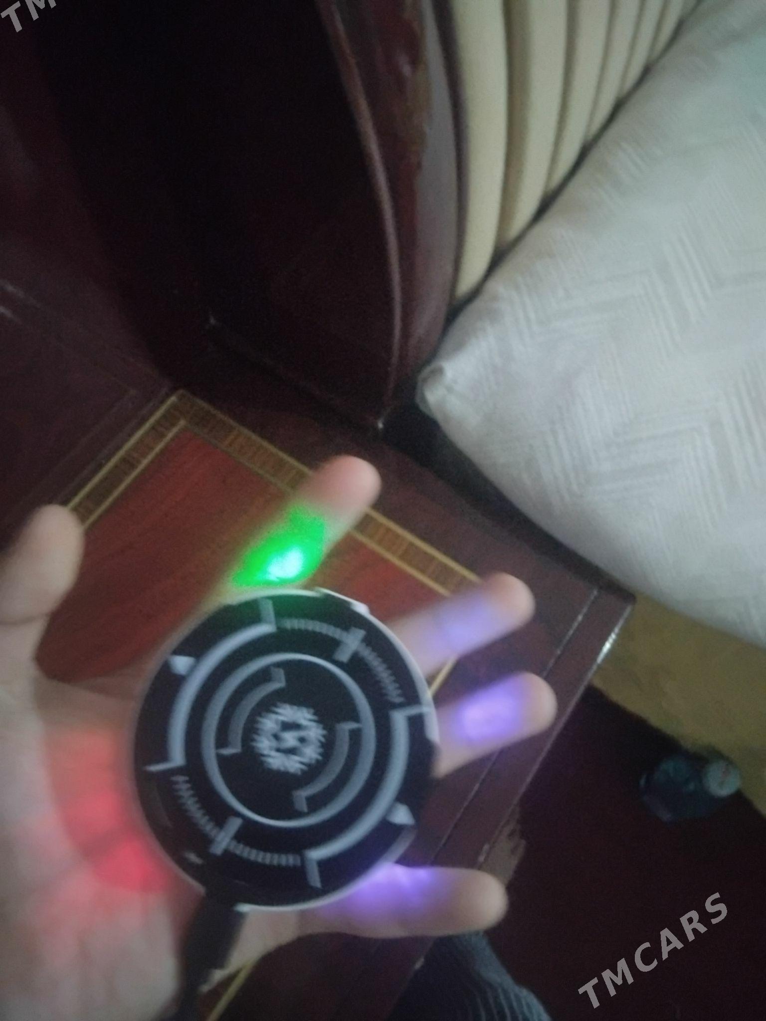 kuler telefon sowodujy - Кëши - img 7