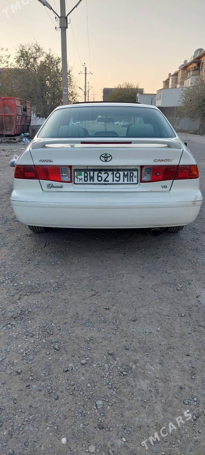 Toyota Camry 2000 - 160 000 TMT - Mary - img 4