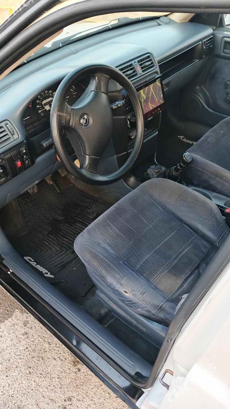 Opel Vectra 1992 - 42 000 TMT - Bäherden - img 2