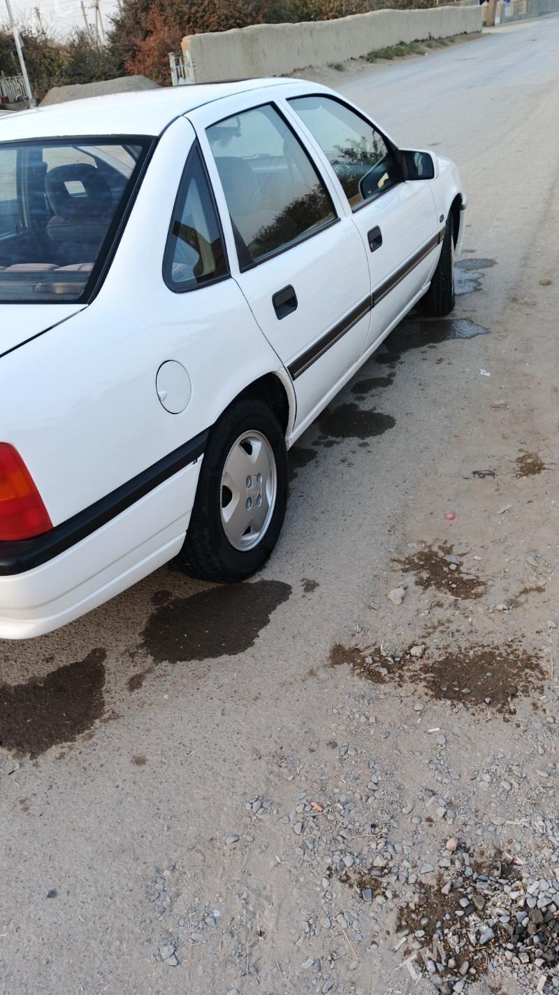Opel Vectra 1992 - 42 000 TMT - Bäherden - img 5