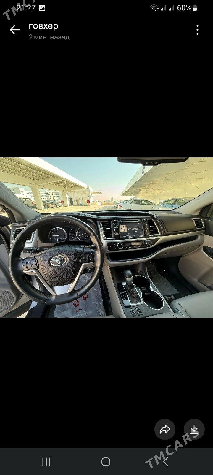 Toyota Highlander 2017 - 395 000 TMT - Aşgabat - img 8