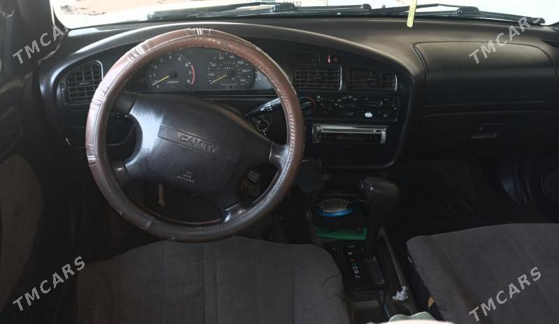 Toyota Camry 1995 - 95 000 TMT - Köneürgenç - img 5