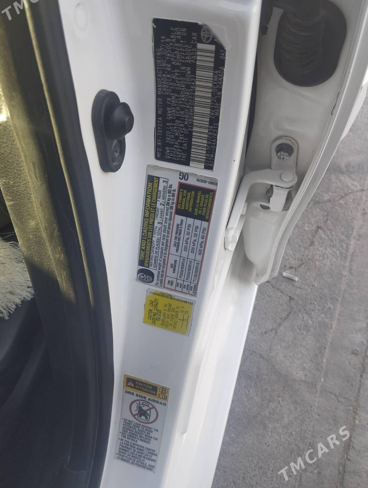 Toyota Corolla 2014 - 188 000 TMT - ул. Подвойского (Битарап Туркменистан шаёлы) - img 8