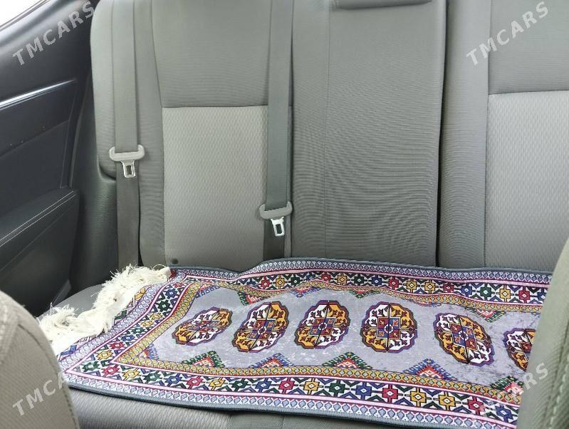 Toyota Corolla 2014 - 188 000 TMT - ул. Подвойского (Битарап Туркменистан шаёлы) - img 6