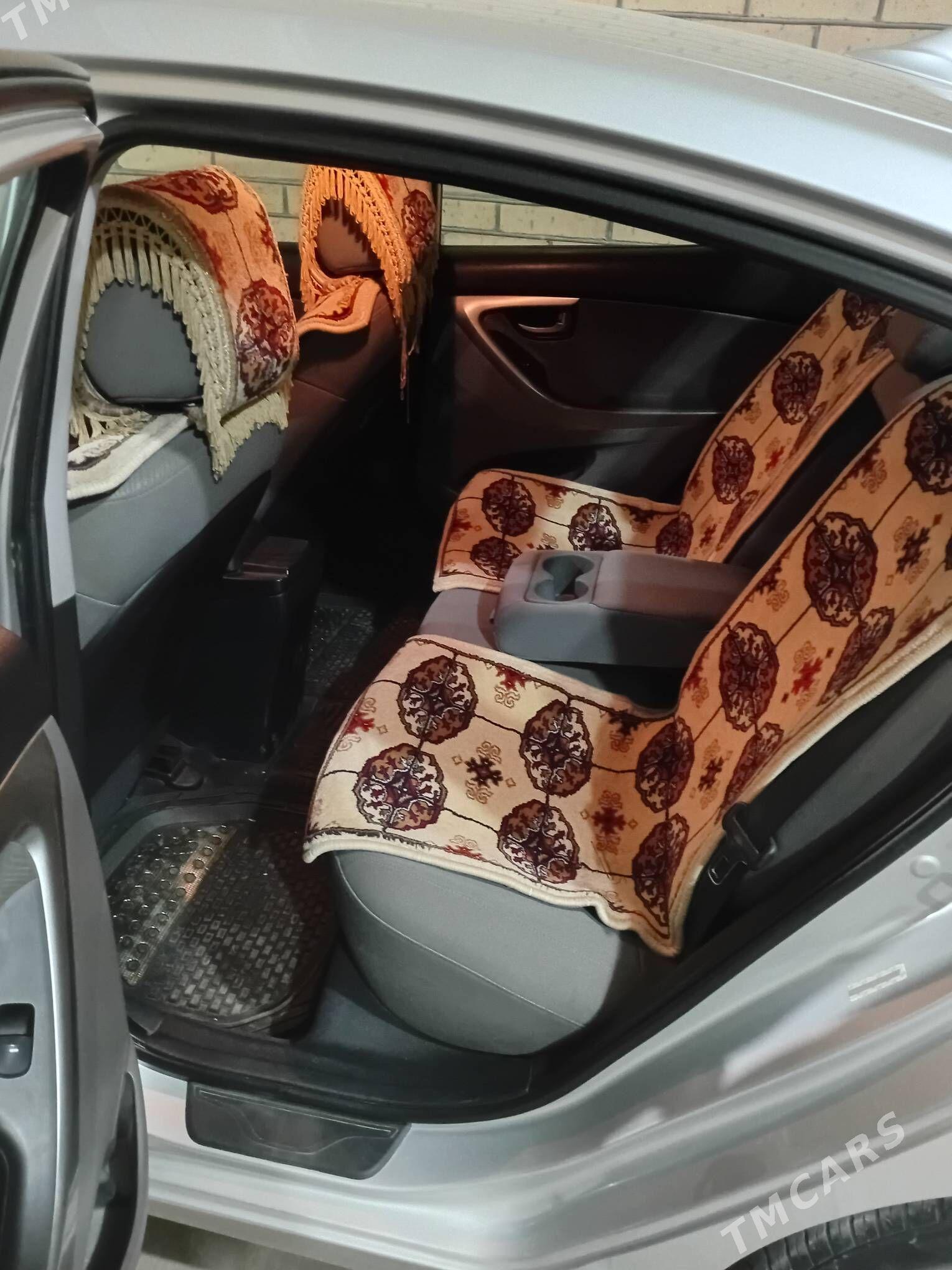 Hyundai Elantra 2011 - 170 000 TMT - Сакар - img 5